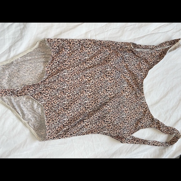Free people Cheetah print body suit. Size small. - Picture 5 of 13